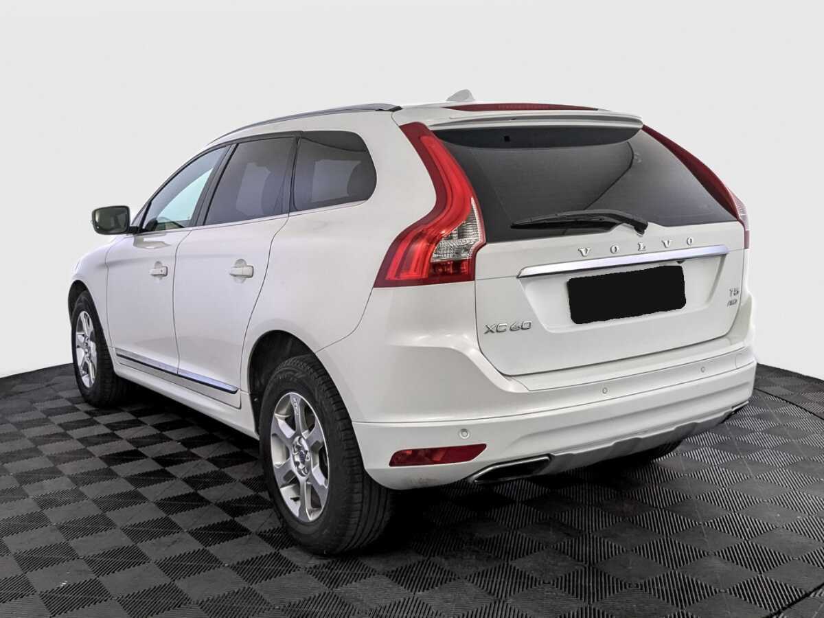 Volvo XC60 с пробегом — 2017 год. Фото: #6