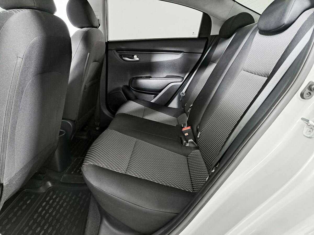 Kia Rio с пробегом — 2019 год. Фото: #9