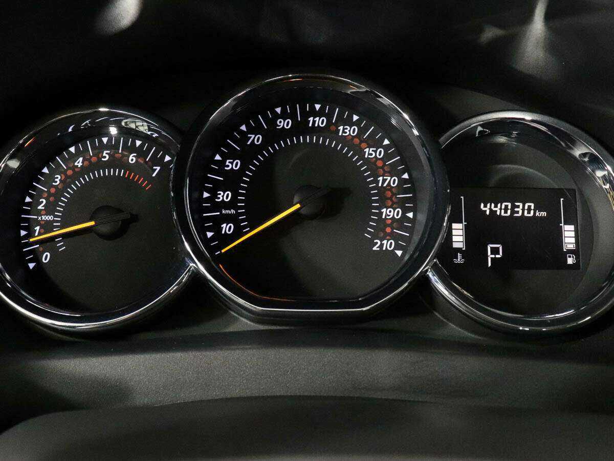 Renault Logan с пробегом — 2020 год. Фото: #8