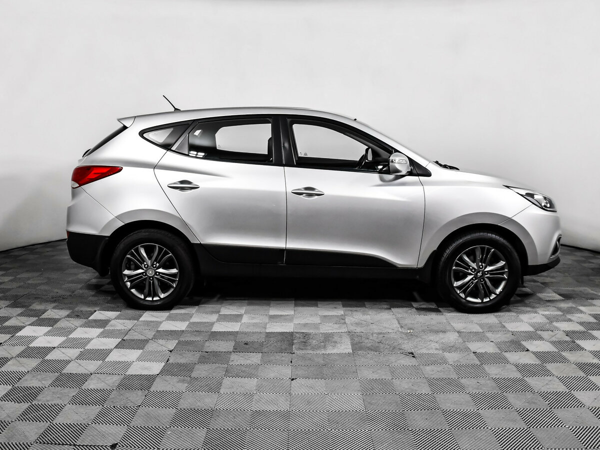 Hyundai ix35 с пробегом — 2014 год. Фото: #3