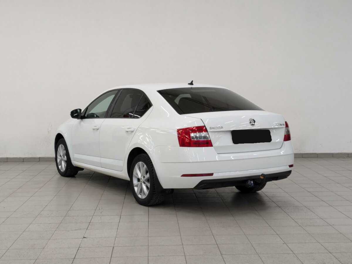 Skoda Octavia с пробегом — 2017 год. Фото: #6