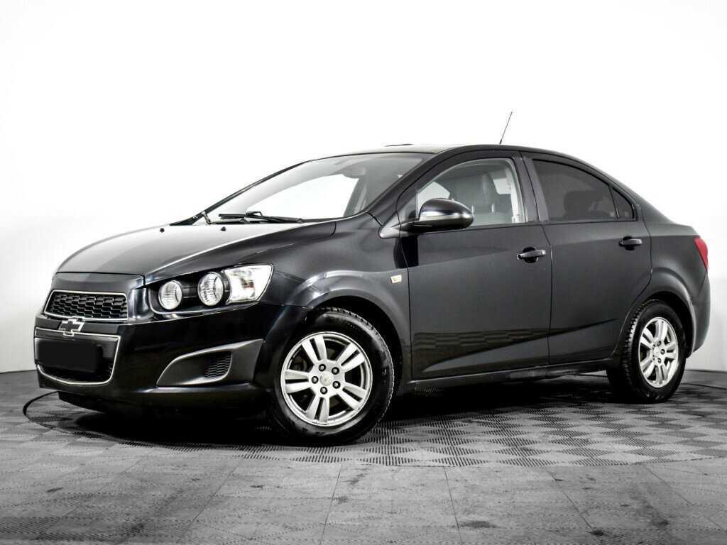Chevrolet Aveo с пробегом — 2013 год. Фото: #0
