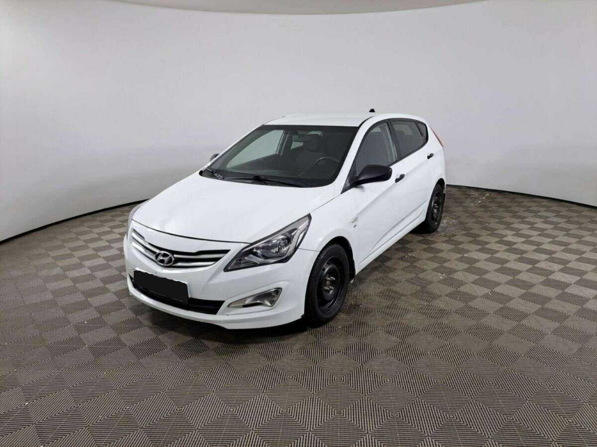 Hyundai Solaris с пробегом — 2014 год. Фото: #0