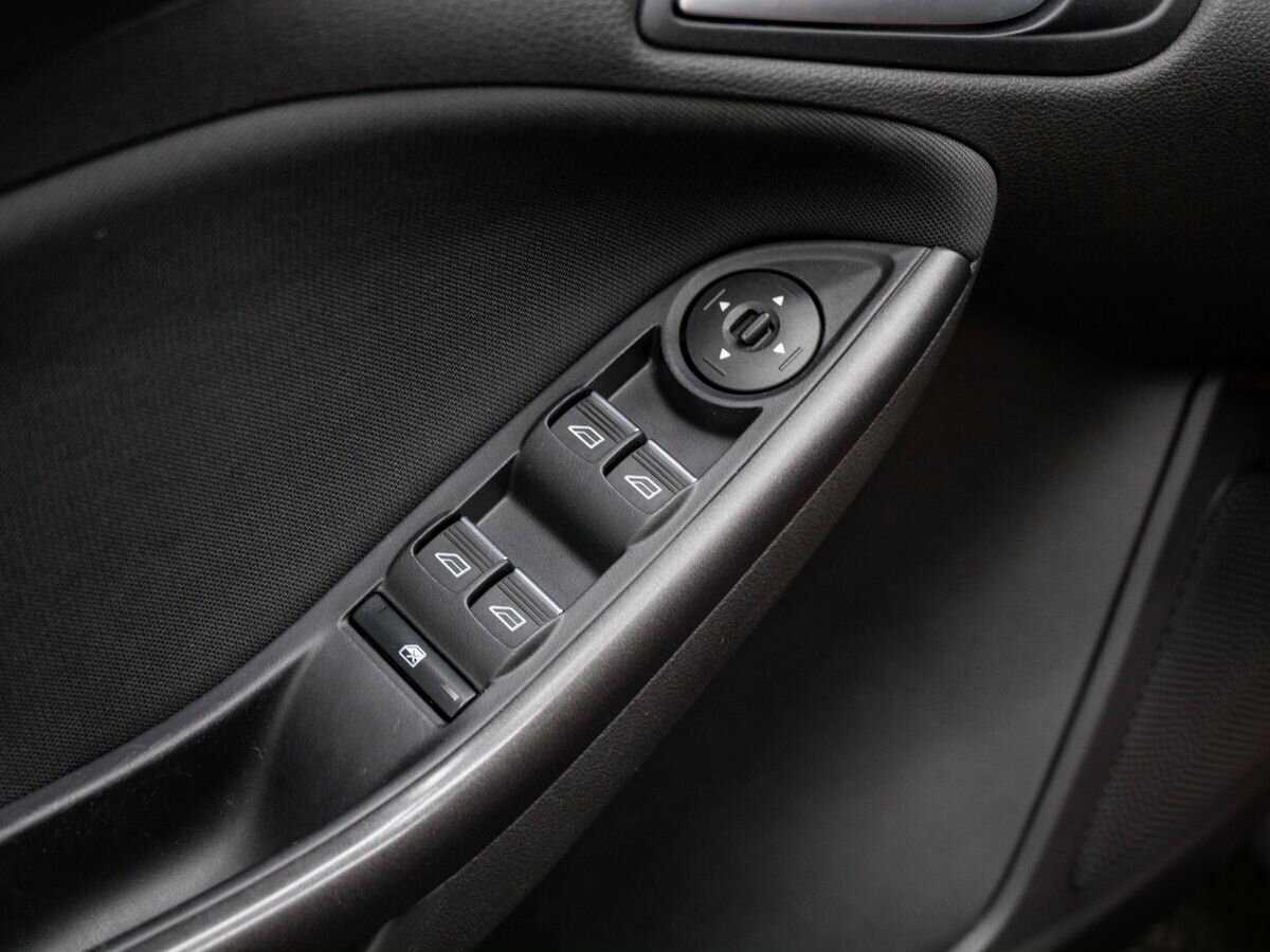 Ford Focus с пробегом — 2016 год. Фото: #14