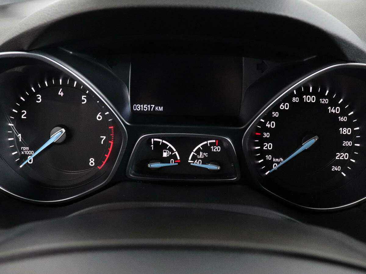 Ford Kuga с пробегом — 2018 год. Фото: #9