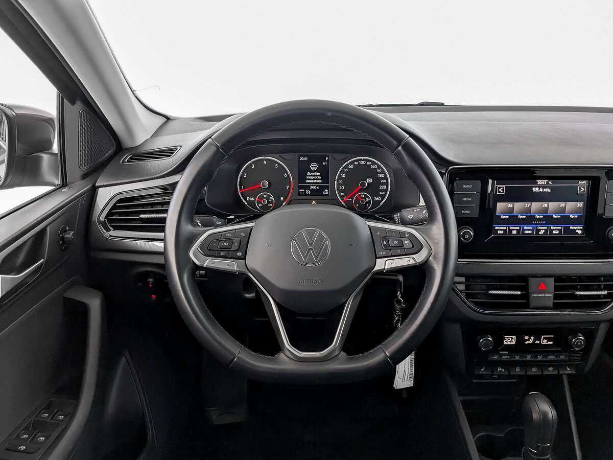 Volkswagen Polo с пробегом — 2021 год. Фото: #16