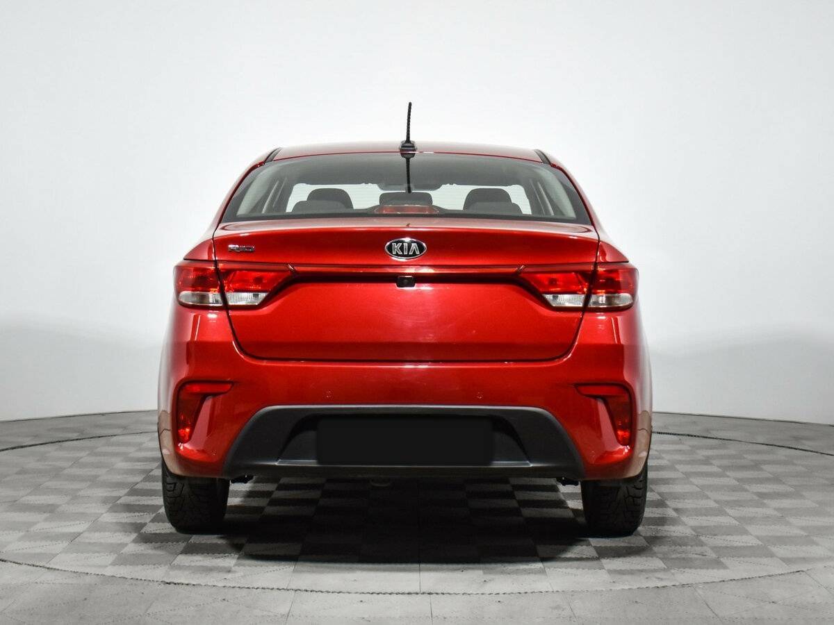 Kia Rio с пробегом — 2018 год. Фото: #5