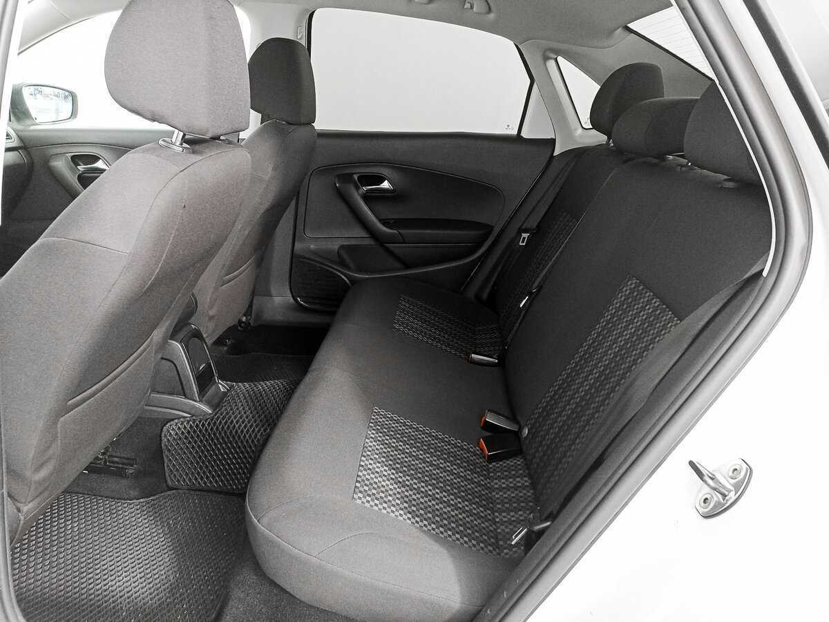 Volkswagen Polo с пробегом — 2019 год. Фото: #9