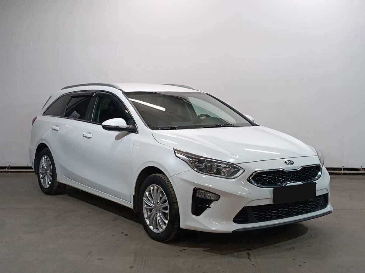 Kia Ceed с пробегом — 2021 год. Фото: #2