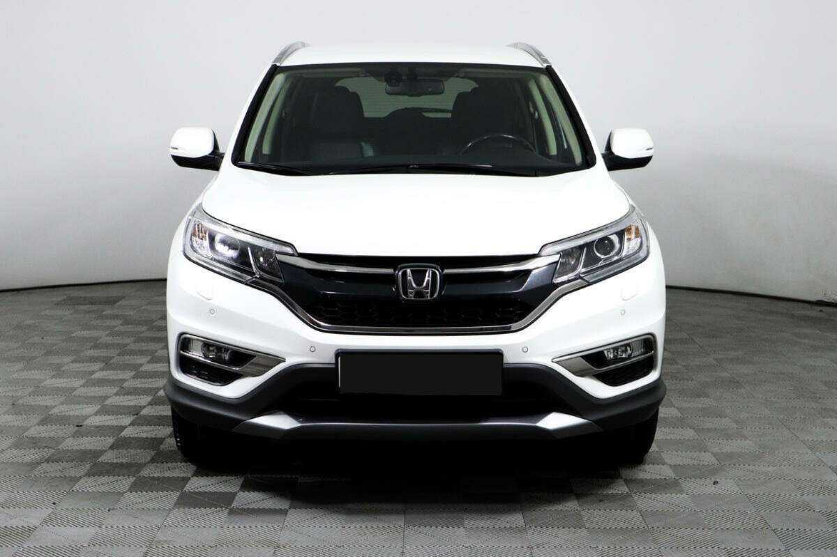 Honda CR-V с пробегом — 2016 год. Фото: #1