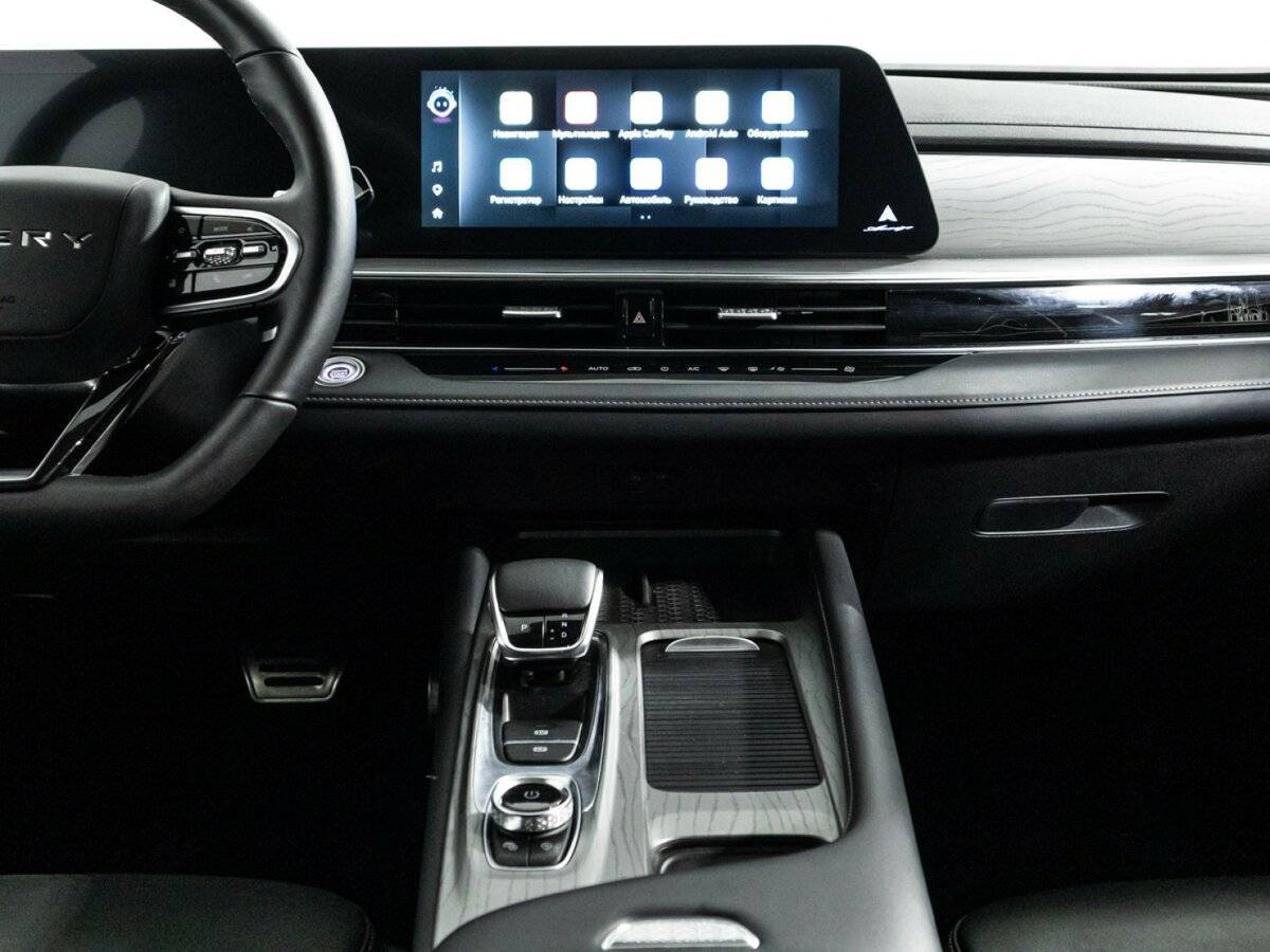 Chery Arrizo 8 с пробегом — 2023 год. Фото: #13