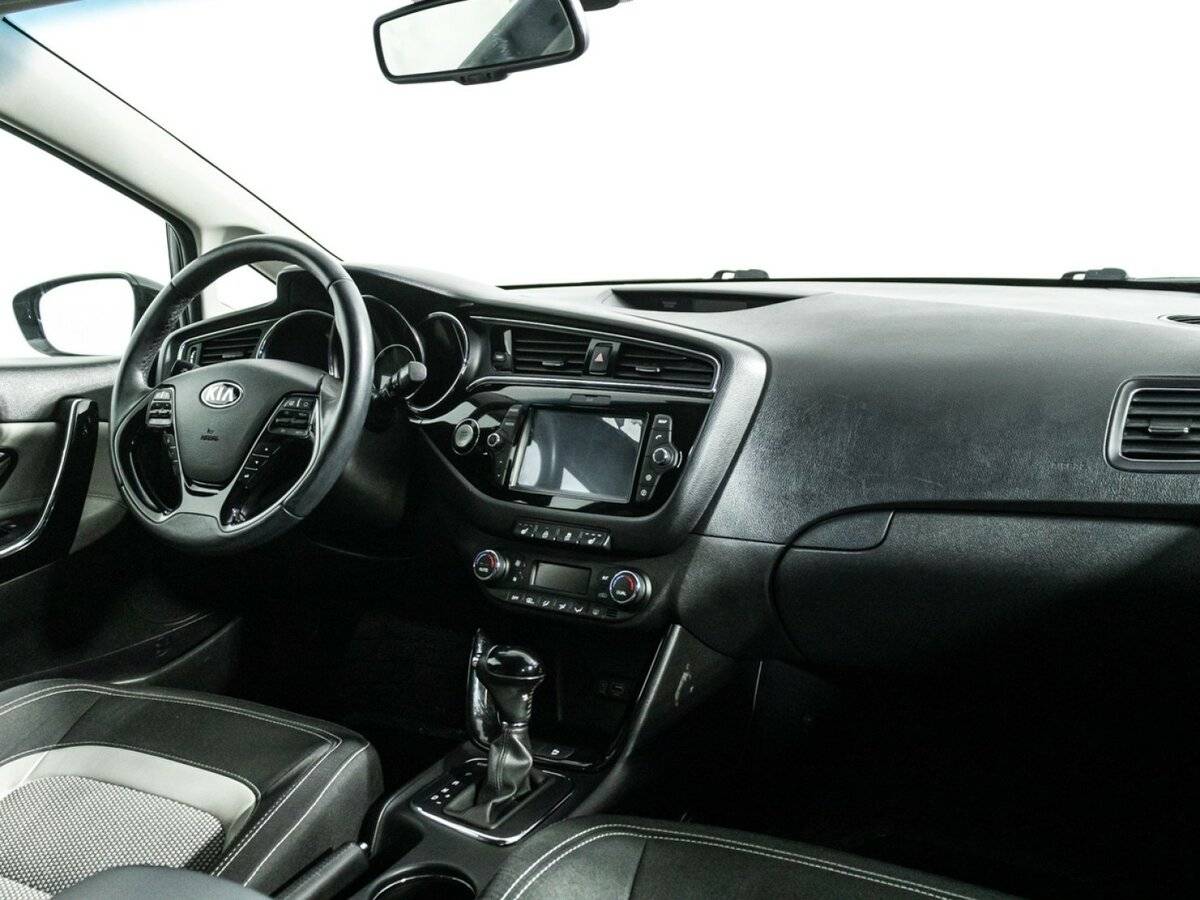 Kia Ceed с пробегом — 2017 год. Фото: #7