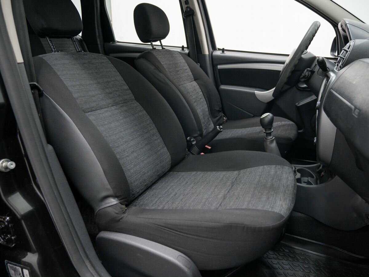 Renault Duster с пробегом — 2013 год. Фото: #7