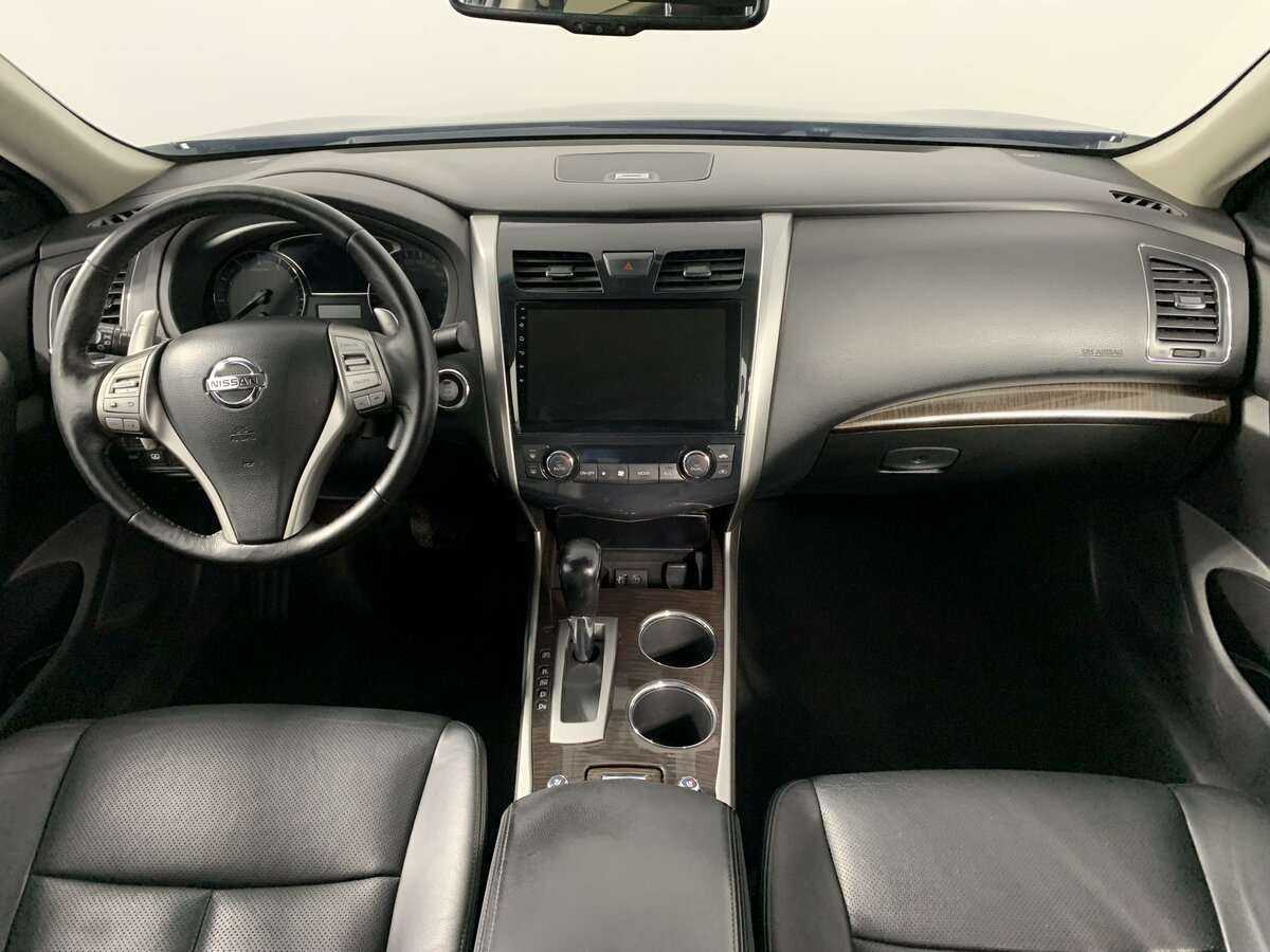 Nissan Teana с пробегом — 2015 год. Фото: #12