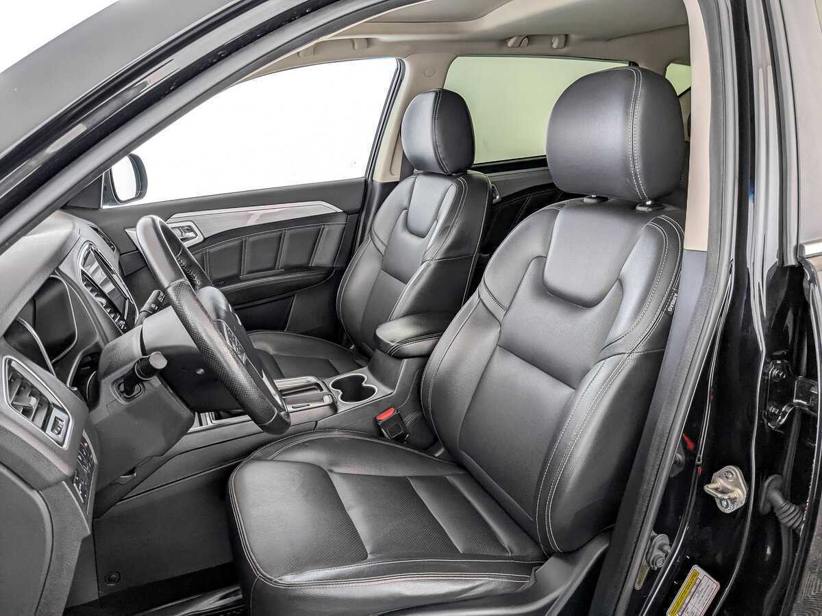 Geely Emgrand X7 с пробегом — 2018 год. Фото: #19