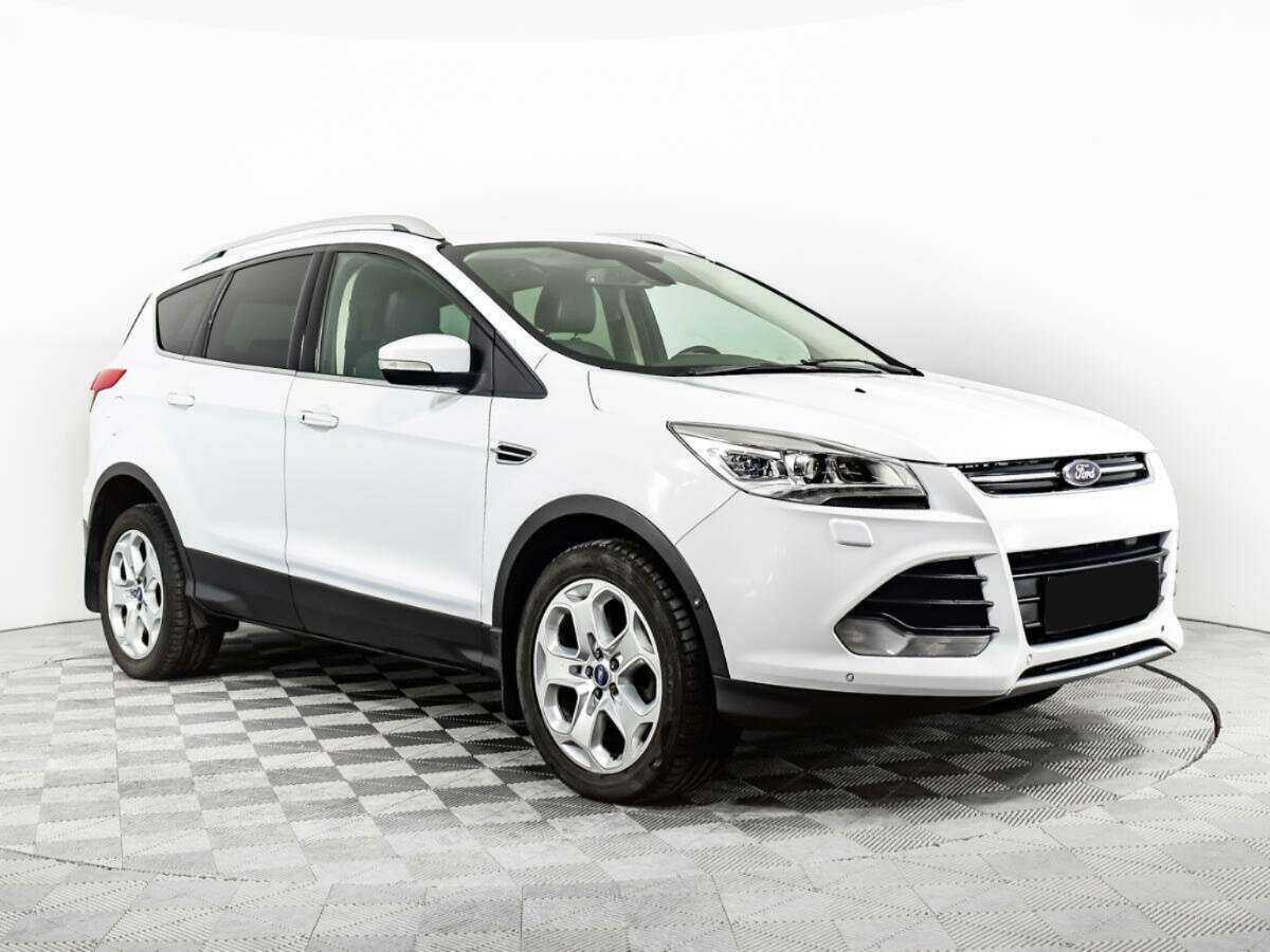 Ford Kuga с пробегом — 2013 год. Фото: #2