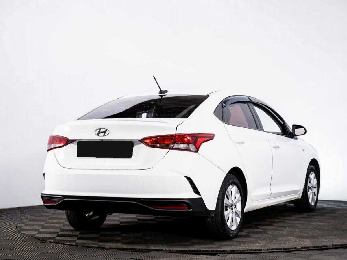 Hyundai Solaris с пробегом — 2018 год. Фото: #5