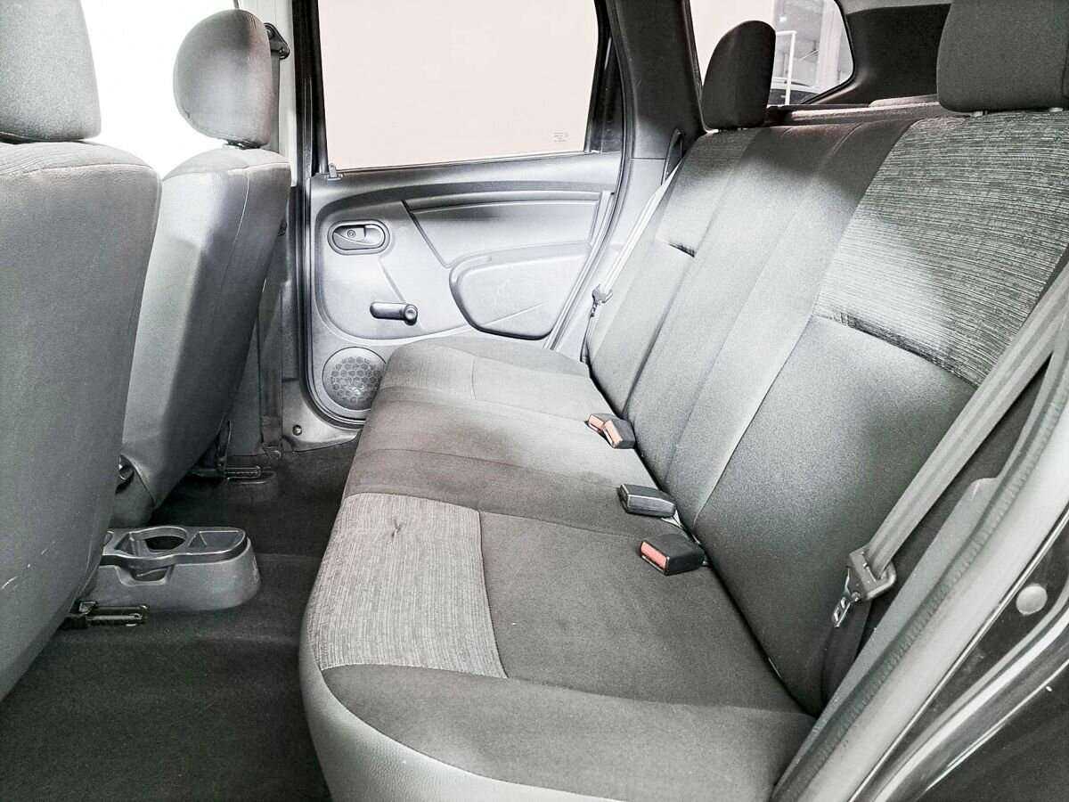 Renault Duster с пробегом — 2012 год. Фото: #9