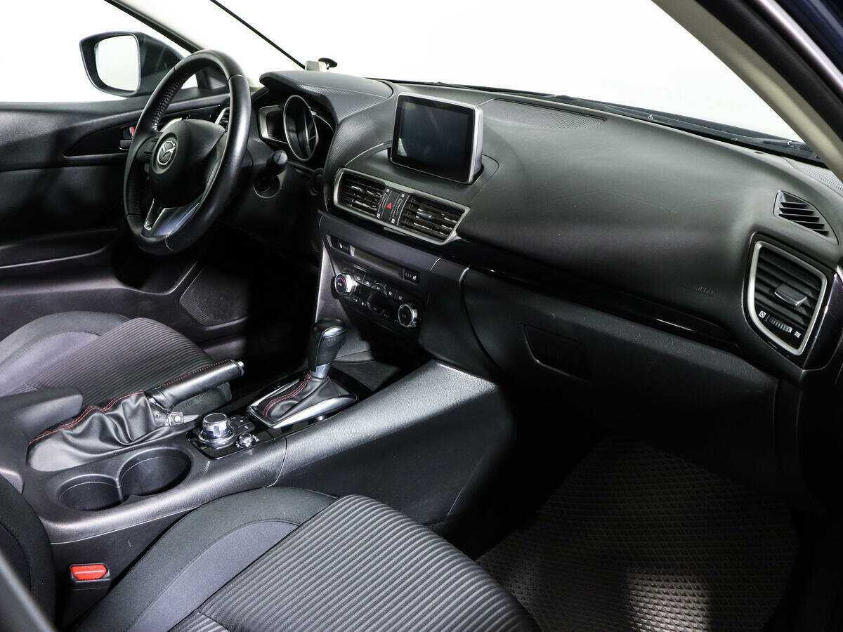 Mazda 3 с пробегом — 2014 год. Фото: #5