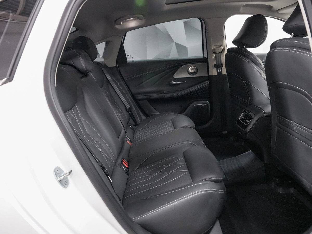 Chery Arrizo 8 с пробегом — 2023 год. Фото: #12