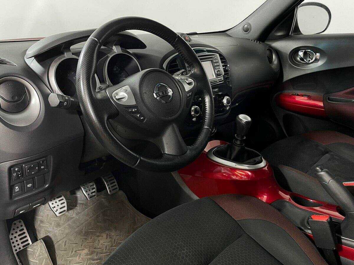 Nissan Juke с пробегом — 2012 год. Фото: #12