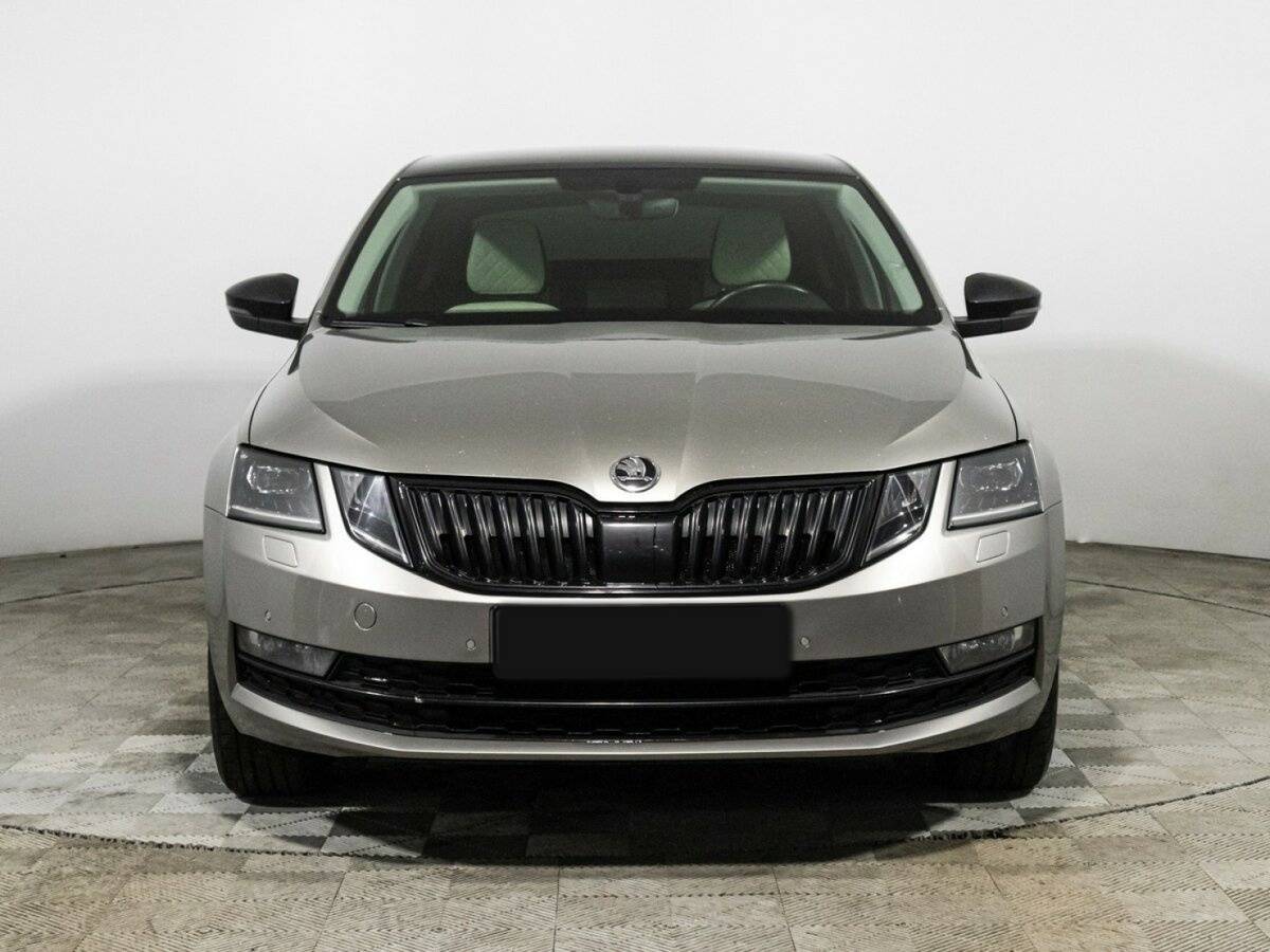 Skoda Octavia с пробегом — 2018 год. Фото: #1