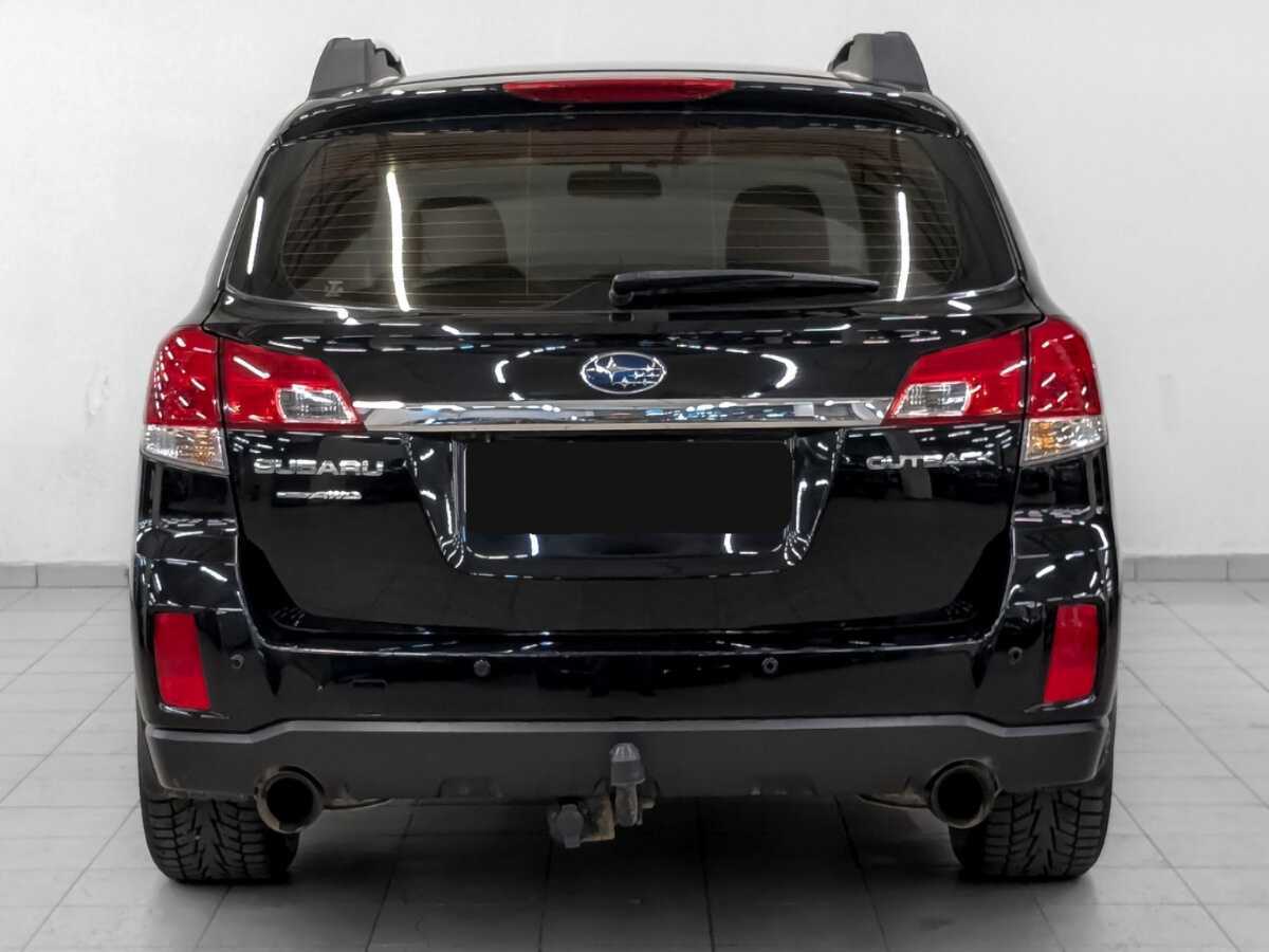 Subaru Outback с пробегом — 2013 год. Фото: #5