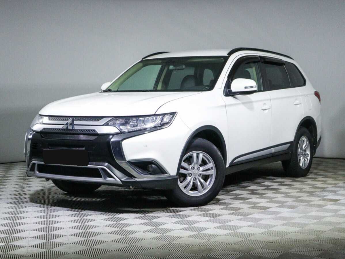 Mitsubishi Outlander с пробегом — 2019 год. Посмотреть фото