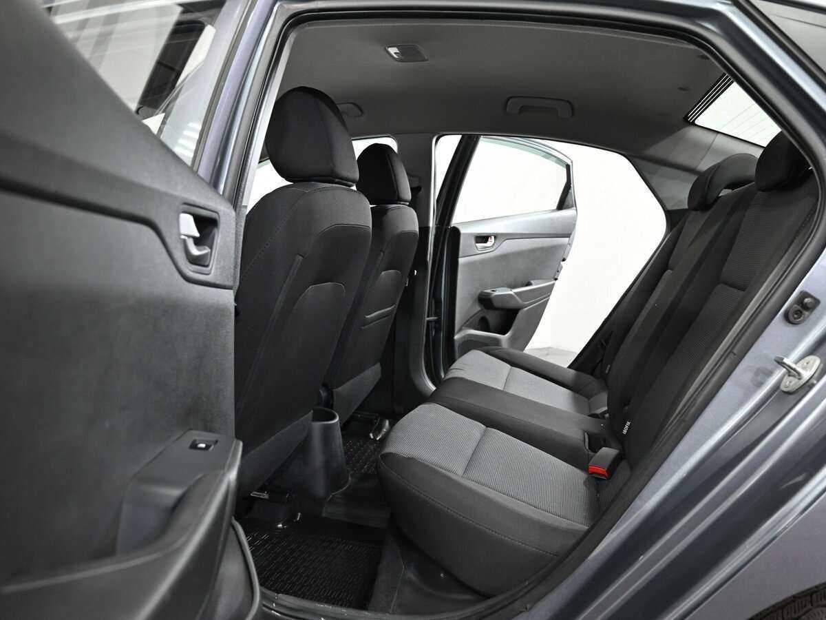 Hyundai Solaris с пробегом — 2020 год. Фото: #9