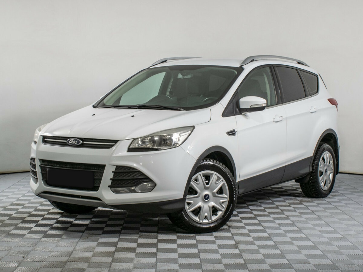 Ford Kuga с пробегом — 2014 год. Фото: #0