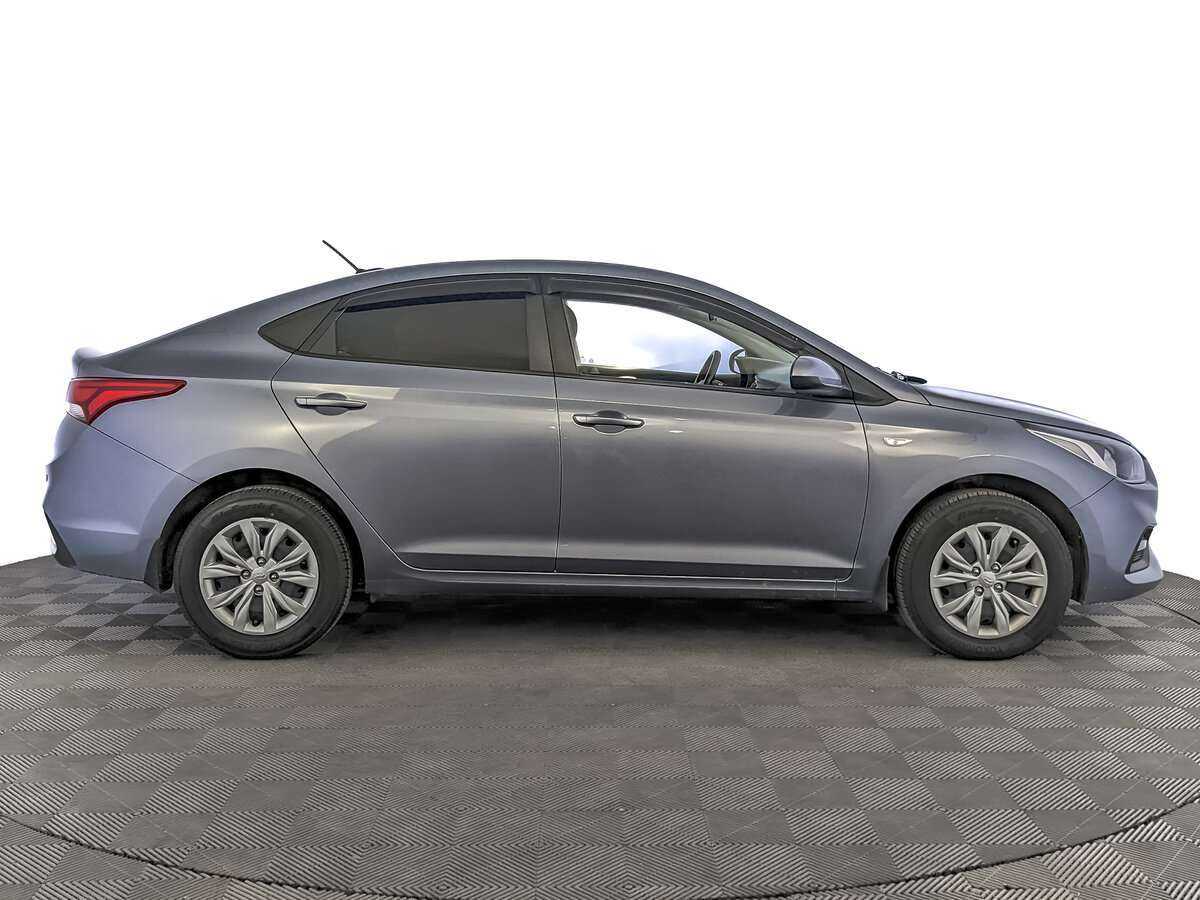 Hyundai Solaris с пробегом — 2018 год. Фото: #3