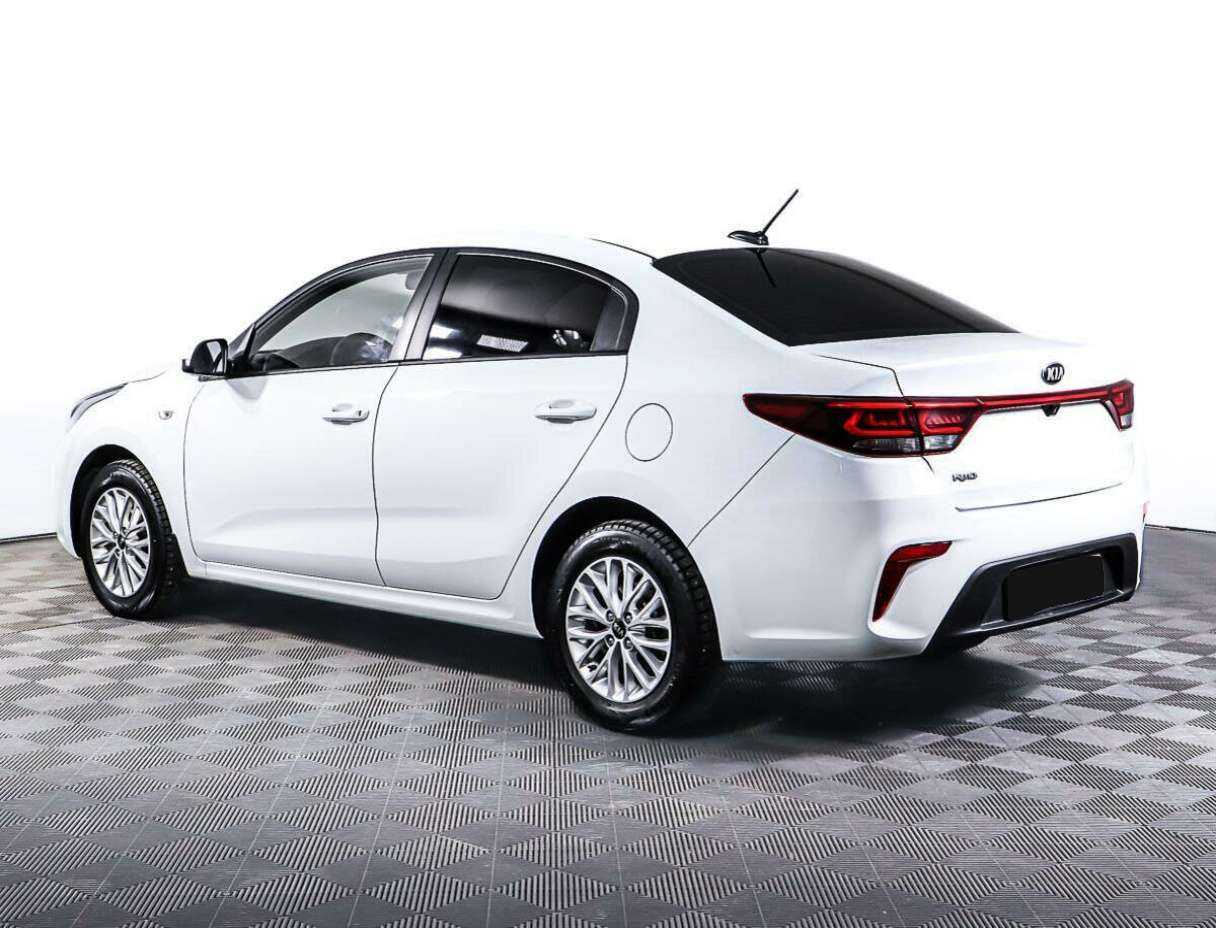 Kia Rio с пробегом — 2019 год. Фото: #6