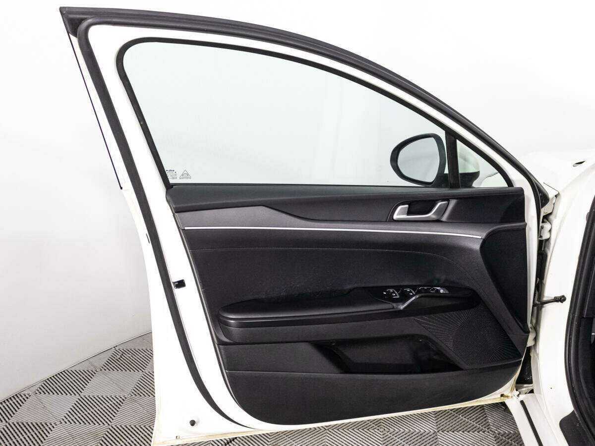 Kia K5 с пробегом — 2022 год. Фото: #23