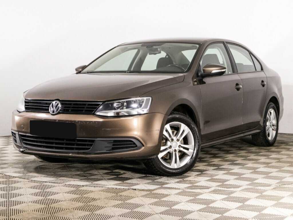 Volkswagen Jetta с пробегом — 2012 год. Фото: #0