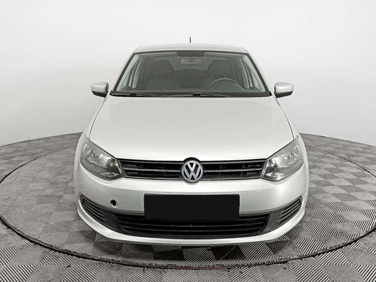 Volkswagen Polo с пробегом — 2013 год. Фото: #1