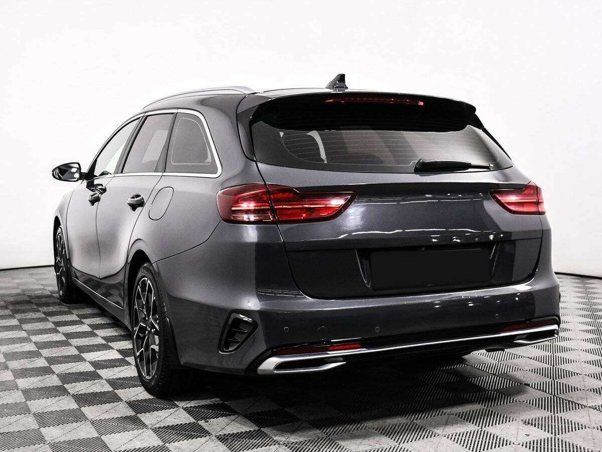 Kia Ceed с пробегом — 2021 год. Фото: #6