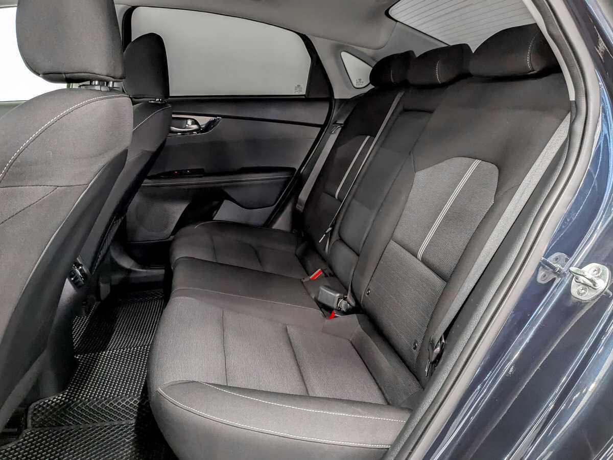 Kia Cerato с пробегом — 2020 год. Фото: #11