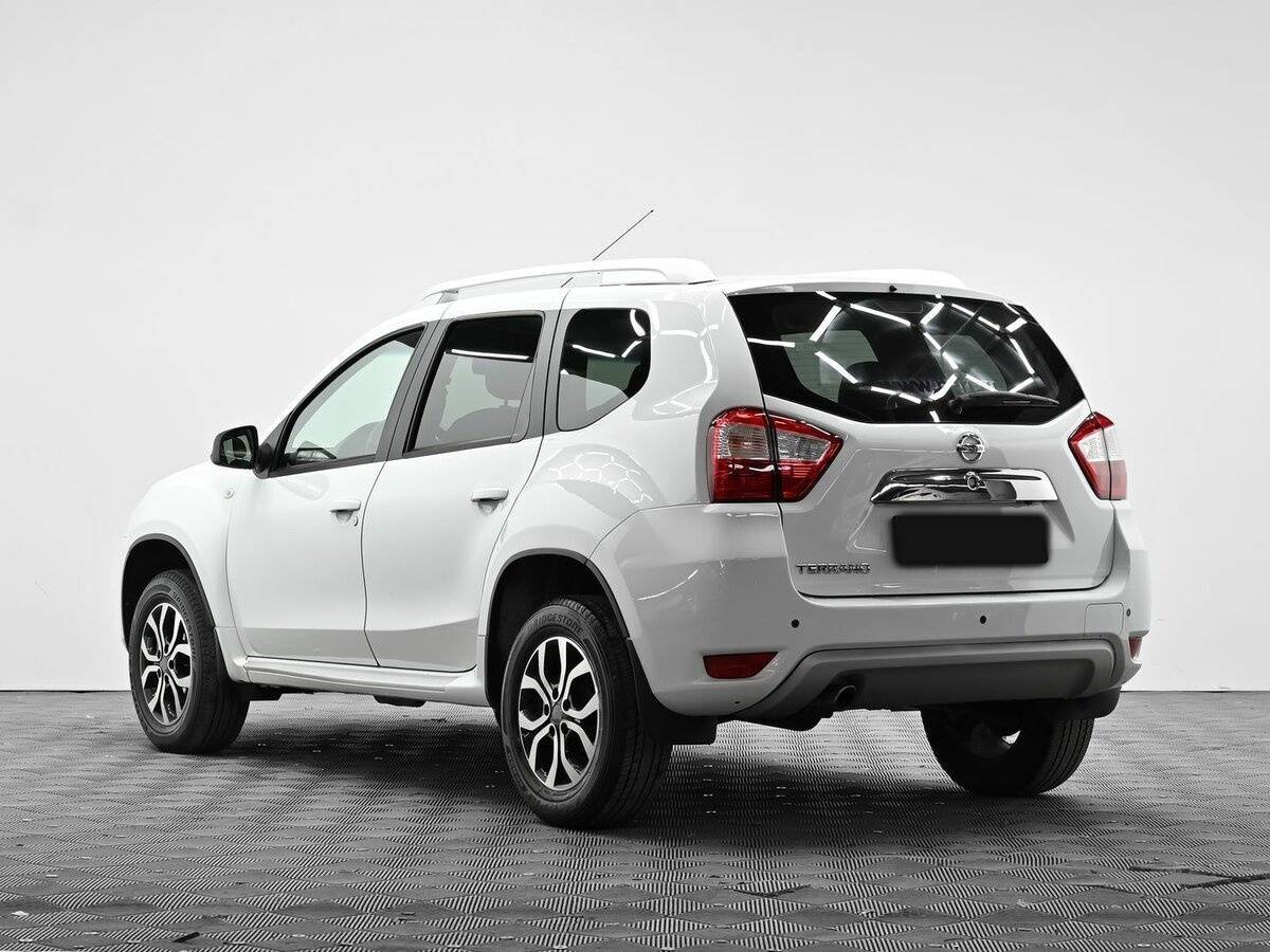 Nissan Terrano с пробегом — 2017 год. Фото: #1