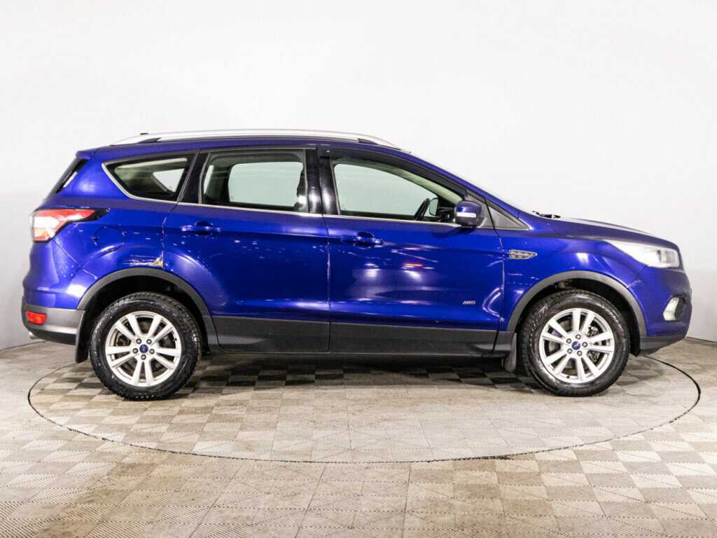 Ford Kuga с пробегом — 2017 год. Фото: #3
