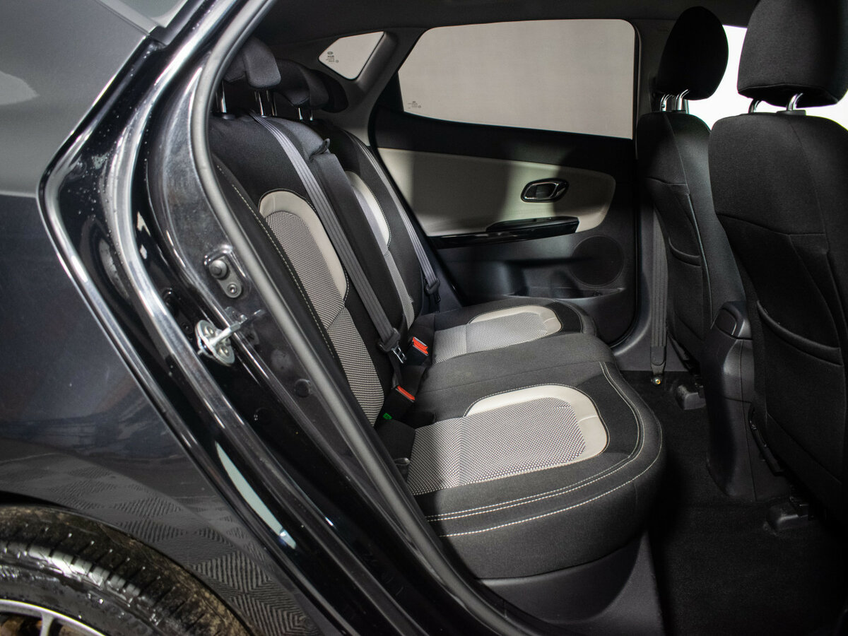 Kia Ceed с пробегом — 2014 год. Фото: #9