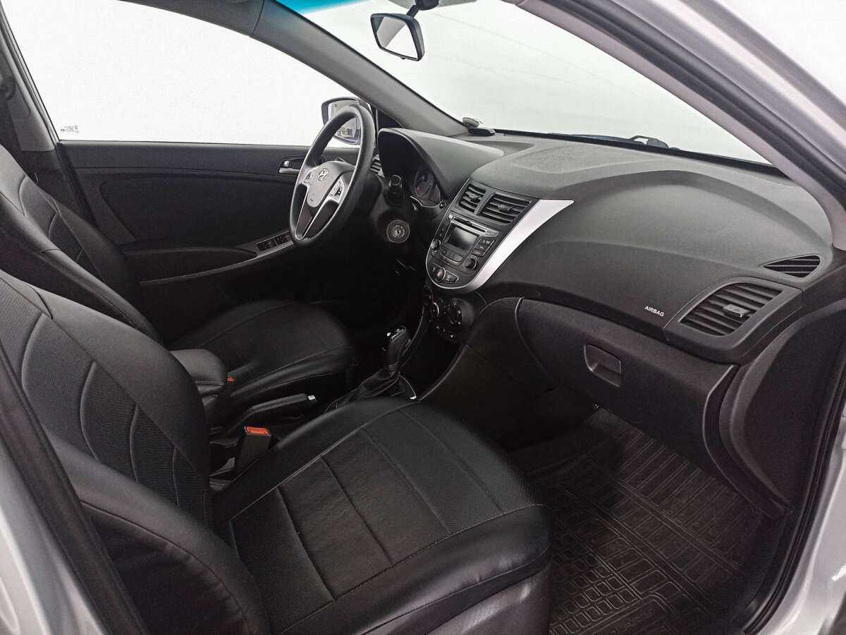 Hyundai Solaris с пробегом — 2016 год. Фото: #8