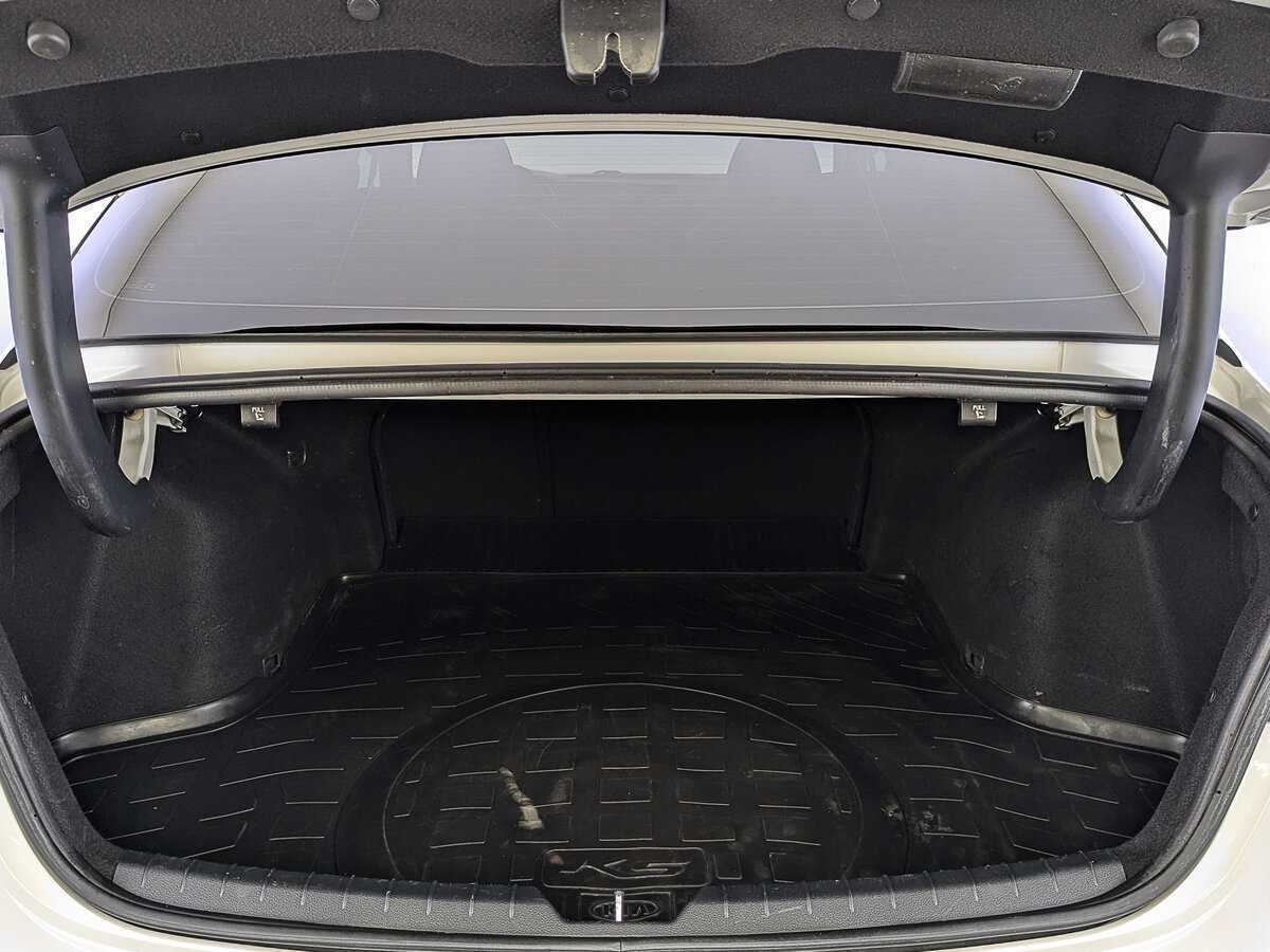 Kia K5 с пробегом — 2021 год. Фото: #9