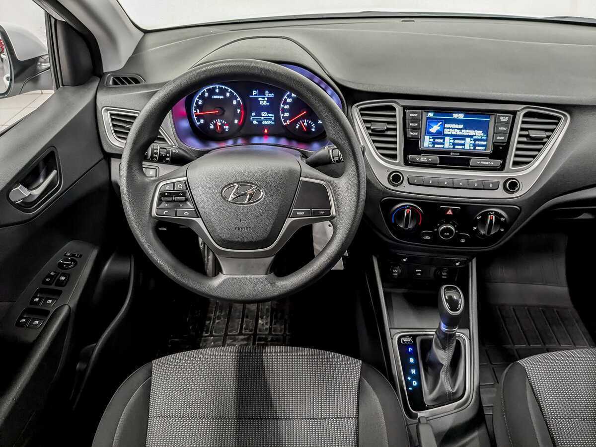 Hyundai Solaris с пробегом — 2021 год. Фото: #22