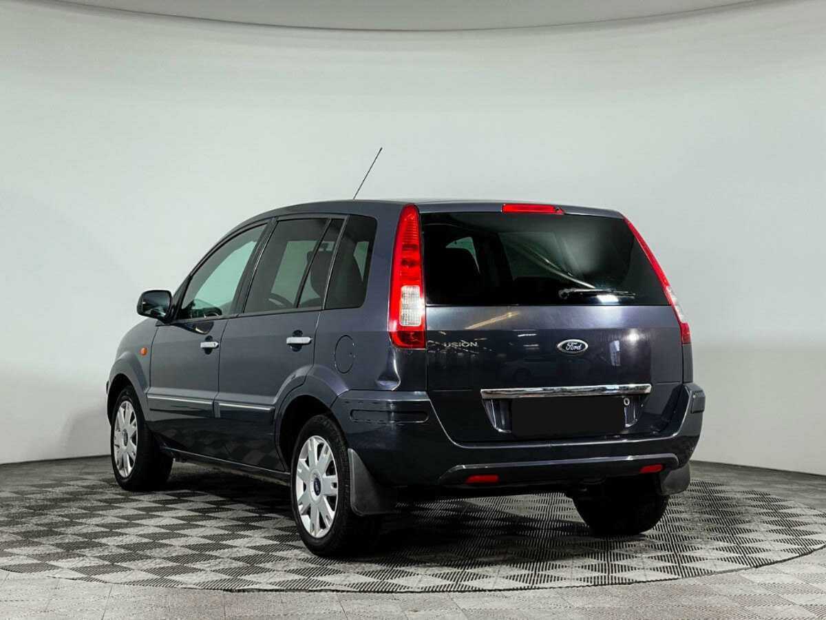 Ford Fusion с пробегом — 2012 год. Фото: #5