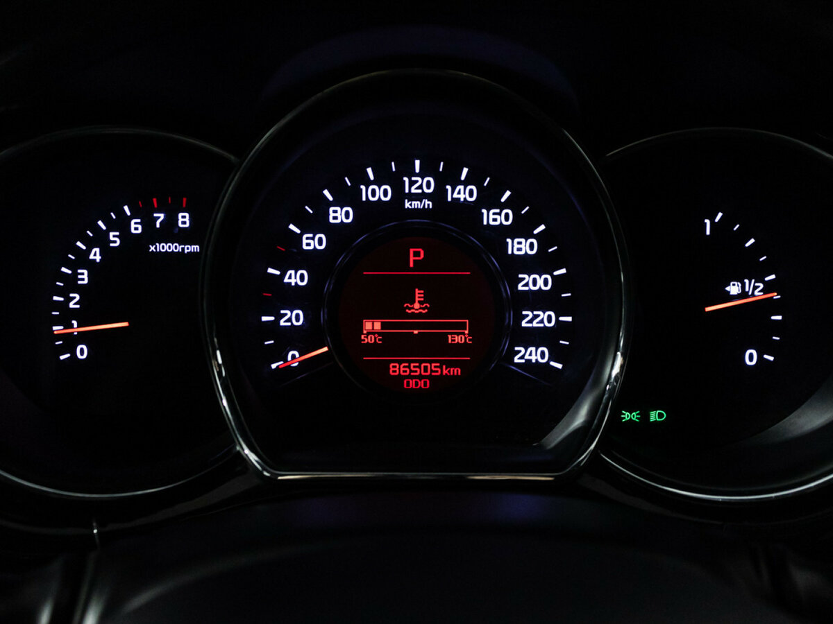 Kia Ceed с пробегом — 2015 год. Фото: #11