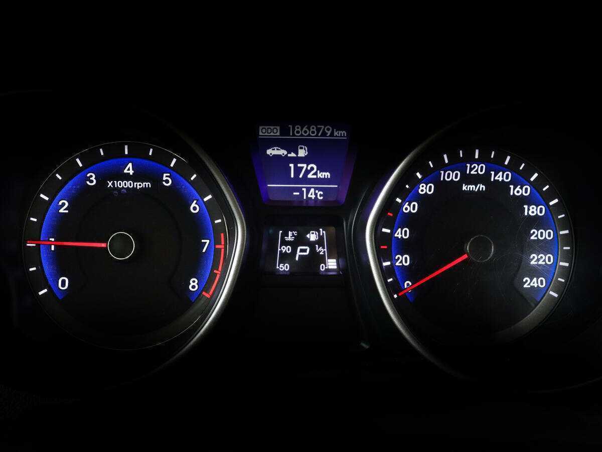 Hyundai i30 с пробегом — 2012 год. Фото: #8