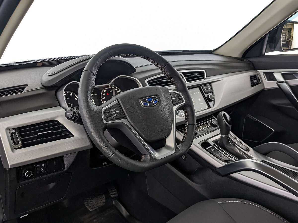 Geely Atlas с пробегом — 2018 год. Фото: #10