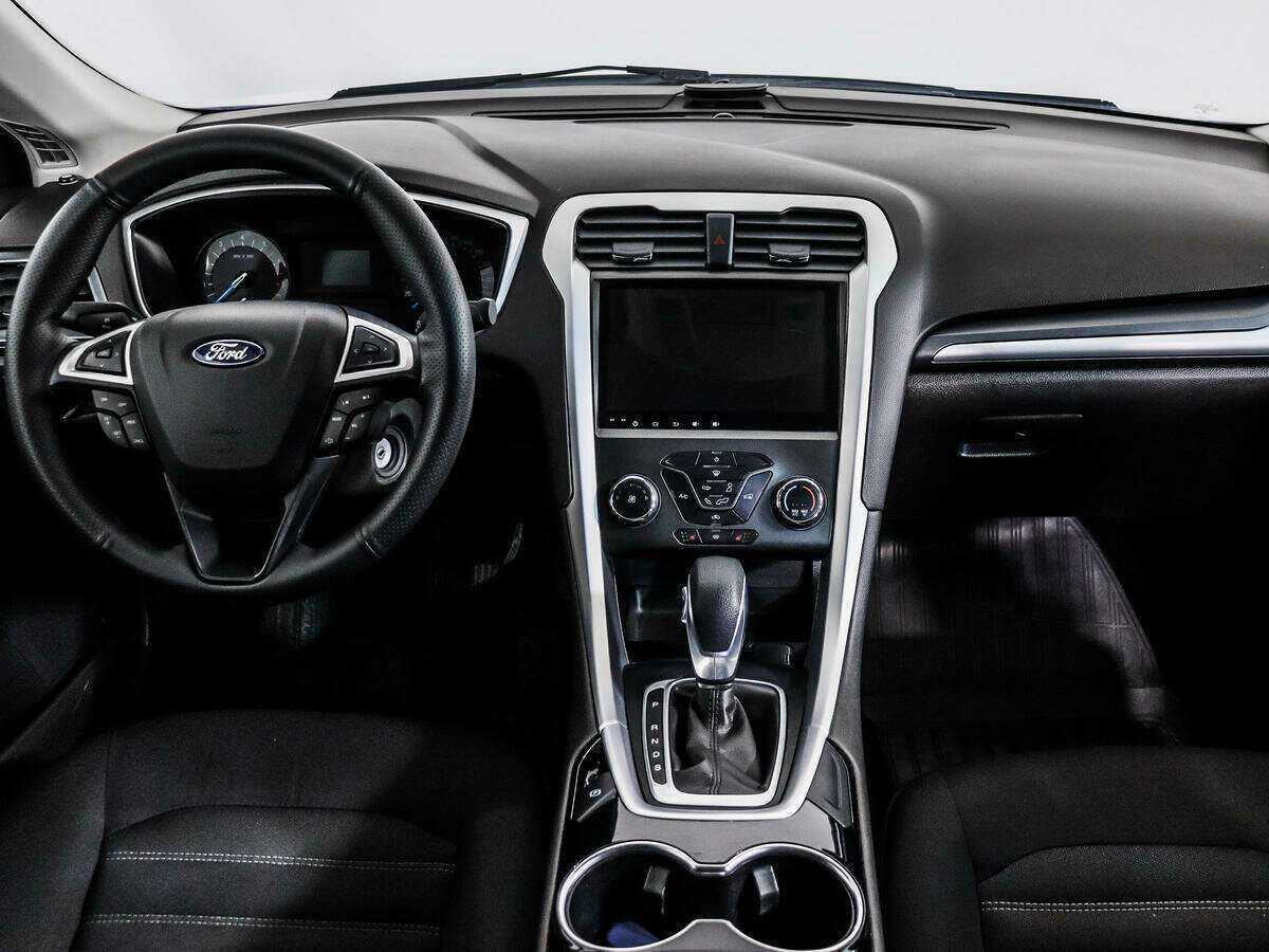 Ford Mondeo с пробегом — 2016 год. Фото: #11
