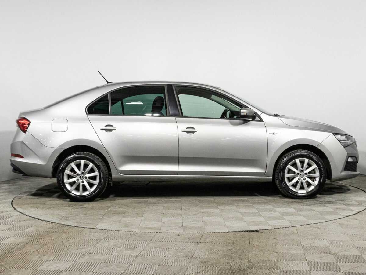 Skoda Rapid с пробегом — 2020 год. Фото: #3