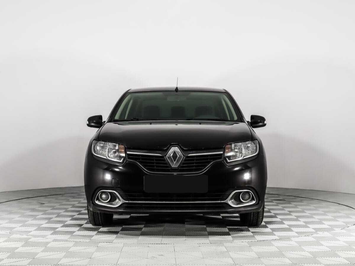 Renault Logan с пробегом — 2014 год. Фото: #1